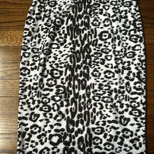 Bar III Black and White Midi Pencil Skirt